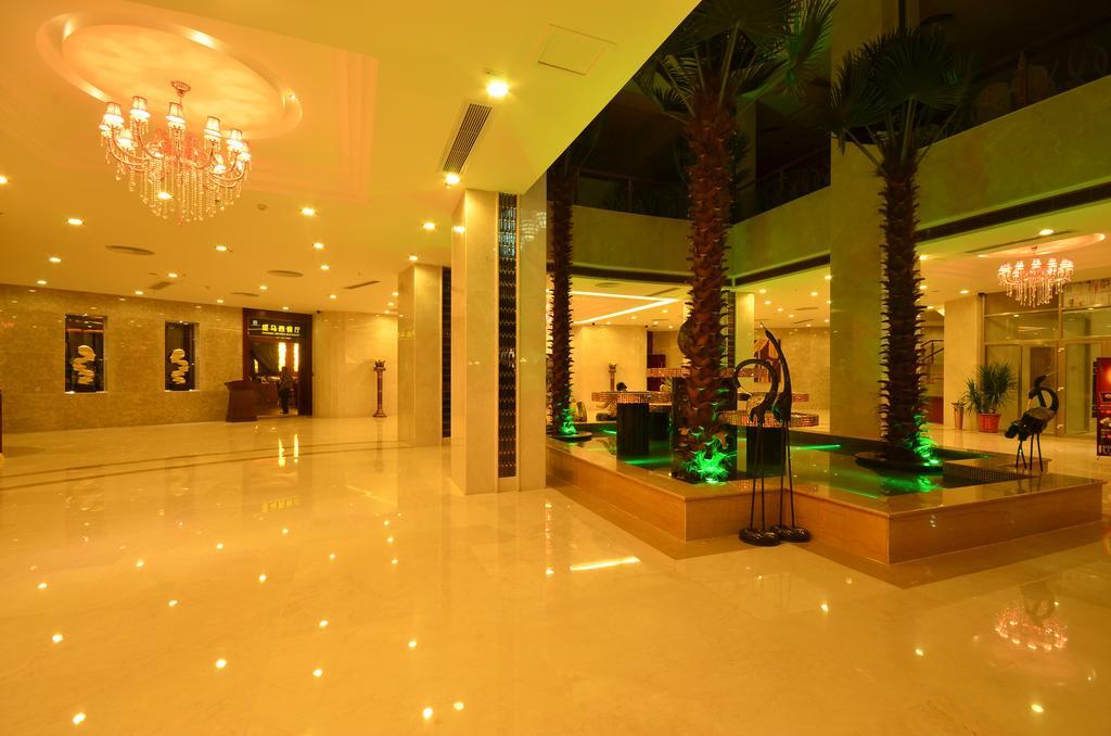 Huangma Holiday Hotel Haikou  Exterior foto