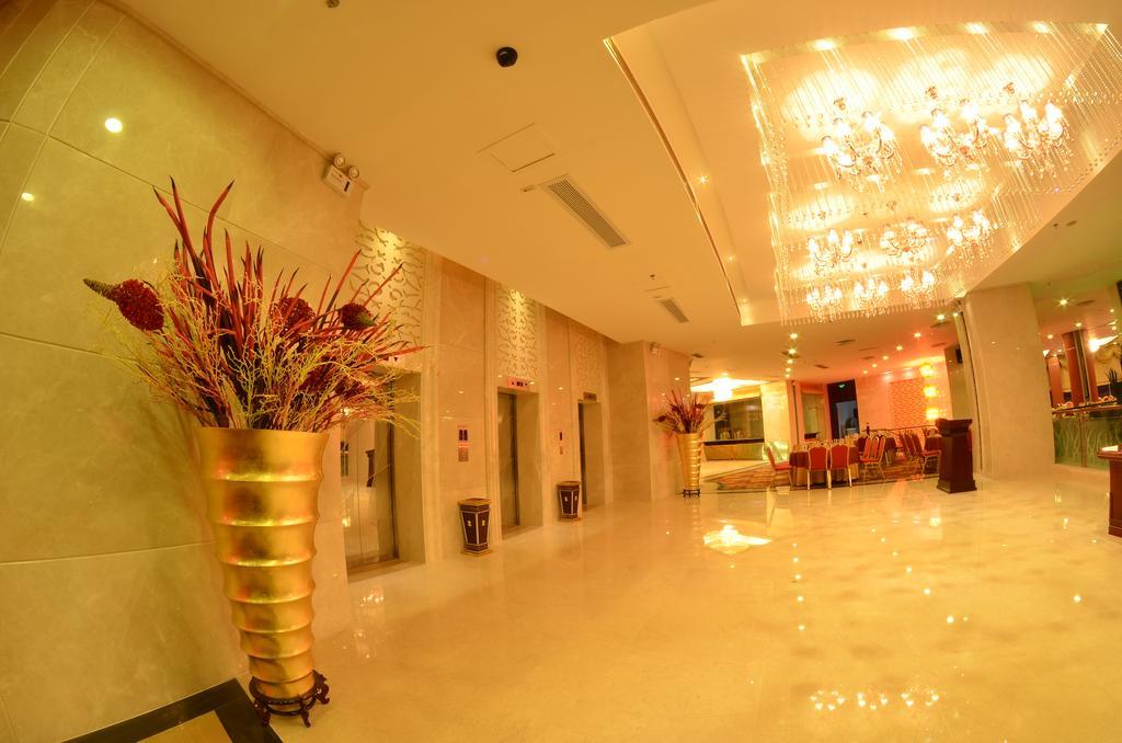 Huangma Holiday Hotel Haikou  Exterior foto